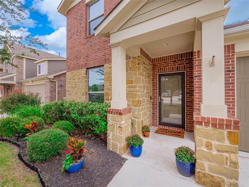 7004 Donato Pl - Photo 1