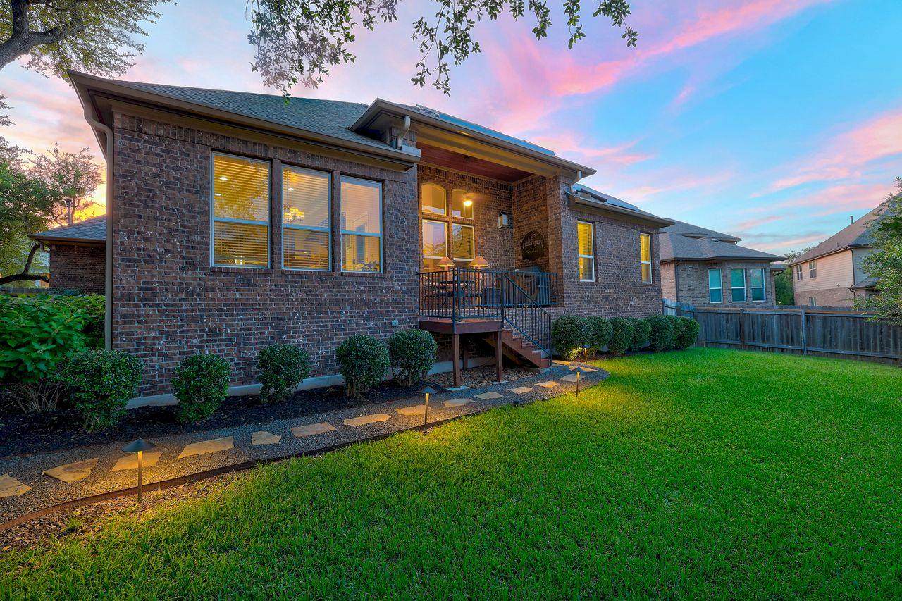 1919 Mulligan Dr - Photo 1
