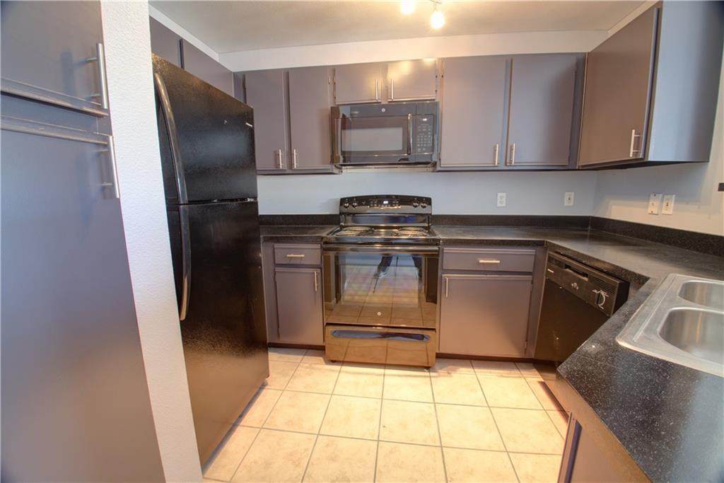 2320 Gracy Farms Ln - Photo 1