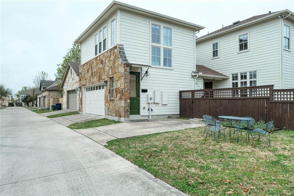 4233 Mattie St - Photo 1