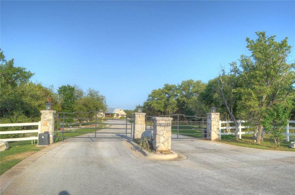 101 Creekside Cv - Photo 1