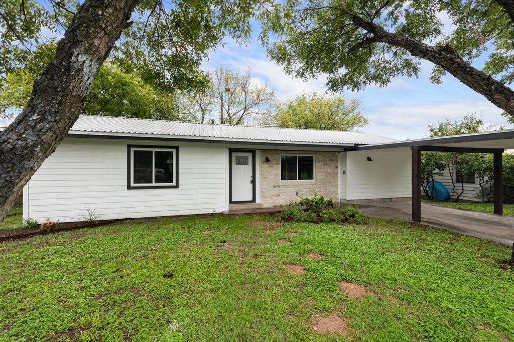 1002 Main St - Photo 1