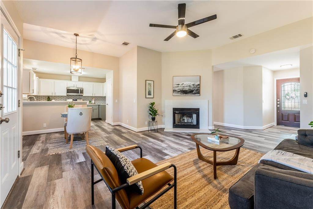 209 Clarks Way - Photo 1