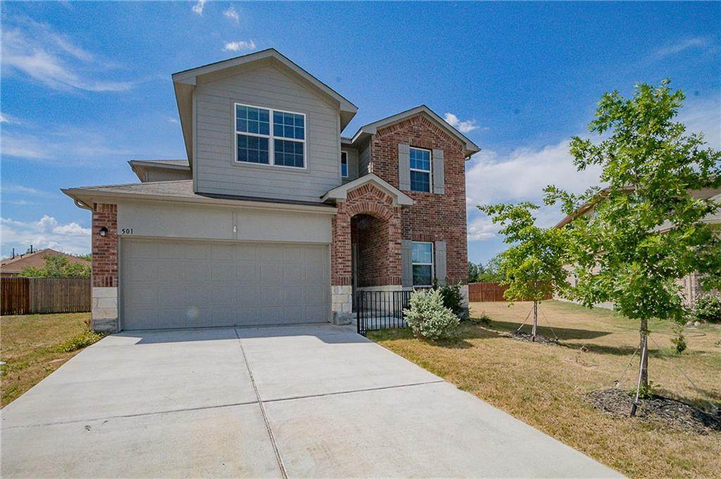 501 Cibolo Creek Dr - Photo 1