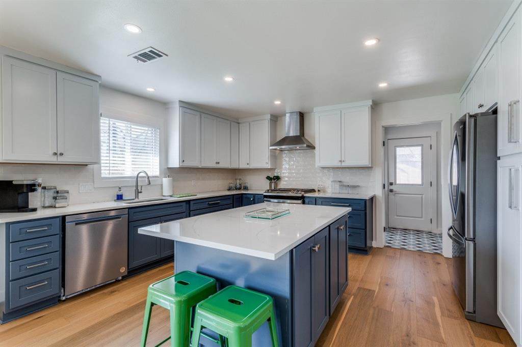1205 Clearfield Dr - Photo 1