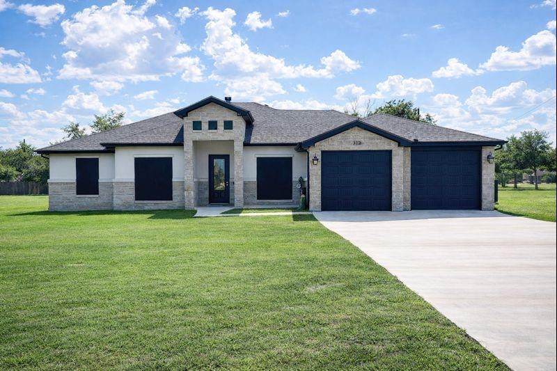 312 Sunrise Hls - Photo 1