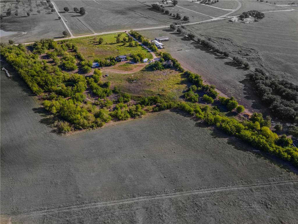 4580 County Road 404 - Photo 1