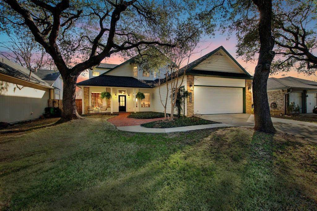 12405 Hunters Chase Dr - Photo 1
