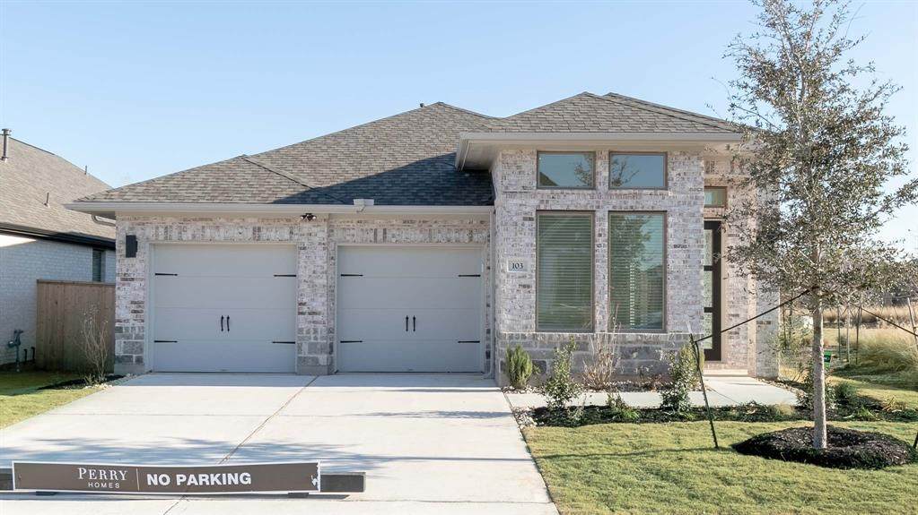103 Chinaberry Bnd - Photo 1