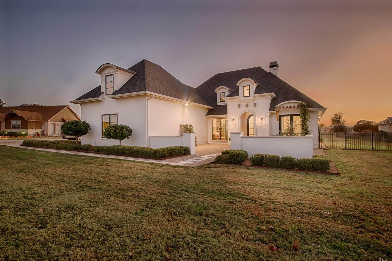 103 River Bend Dr - Photo 1