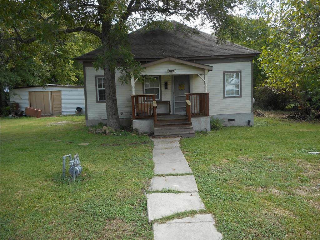 310 Hosack St - Photo 1