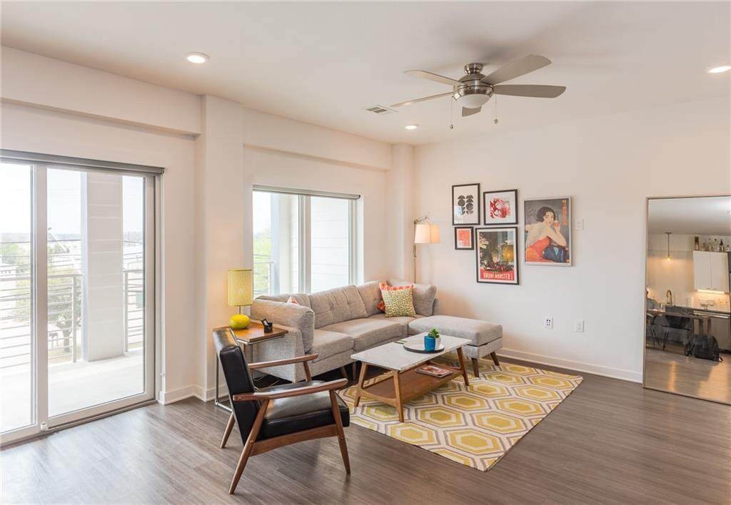 4361 Congress Ave - Photo 1