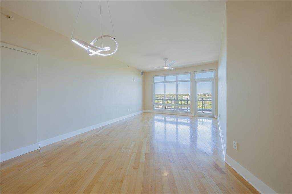 603 Davis St - Photo 1