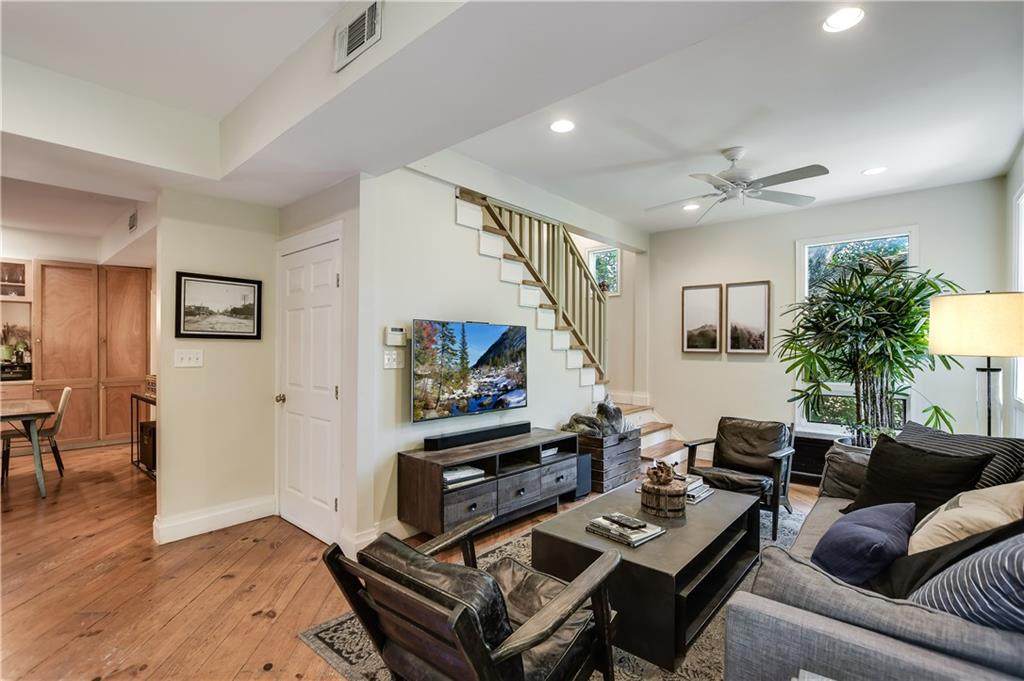 1504 Oak Heights Dr - Photo 1