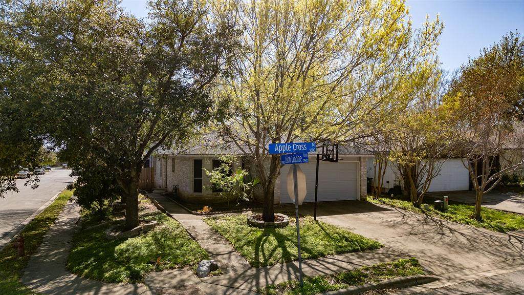 1001 Apple Cross Dr - Photo 1