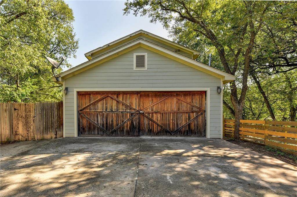 4603 Lennox Unit B Dr - Photo 1