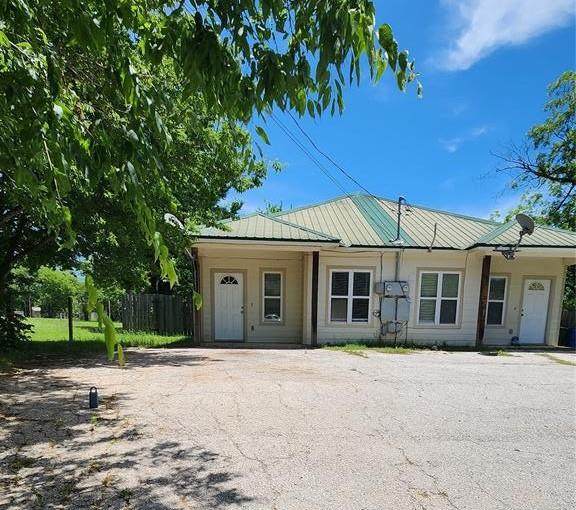 605 M L K Blvd - Photo 1