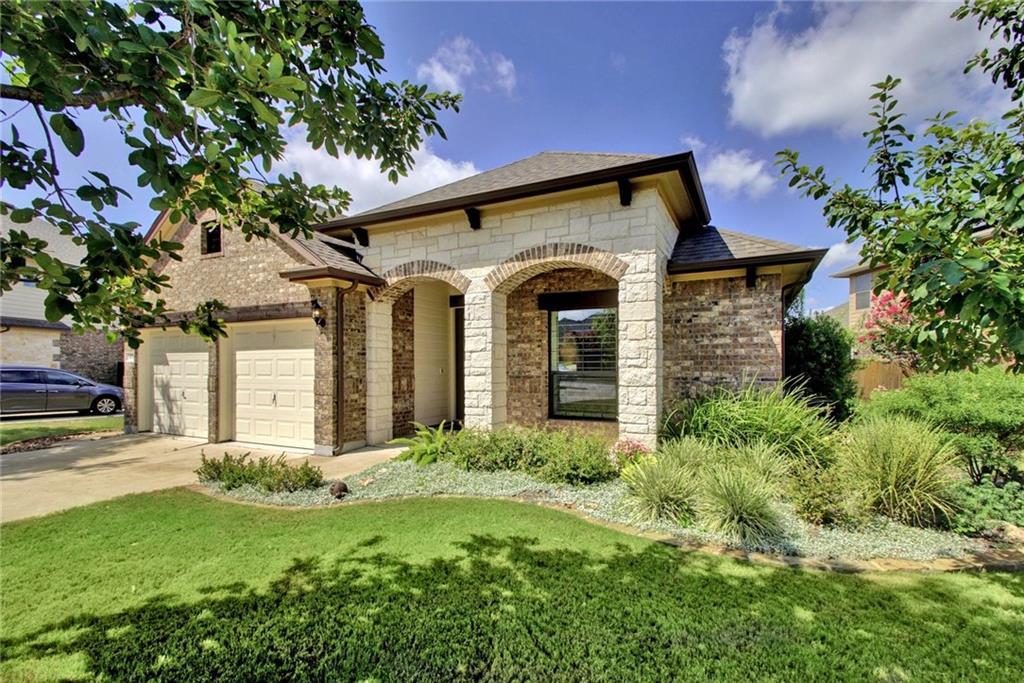 400 Entrada Way - Photo 1