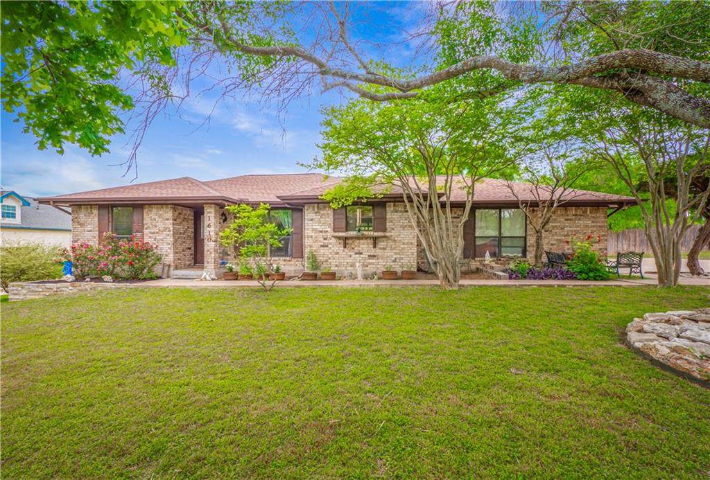 1610 Azores Dr - Photo 1