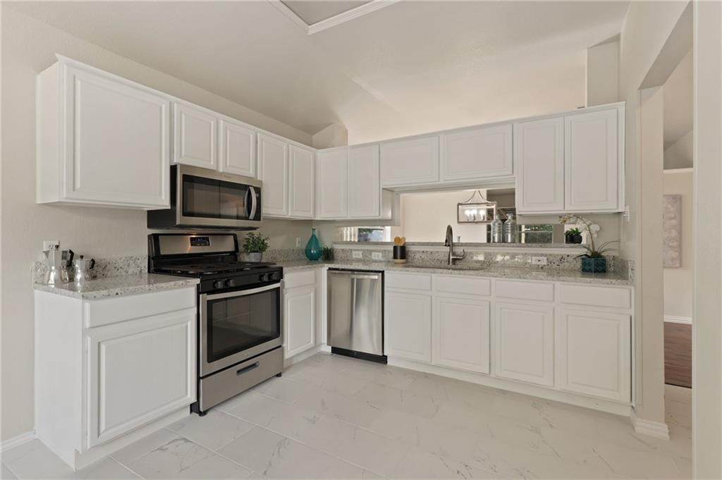 9505 Woodvale Dr - Photo 1