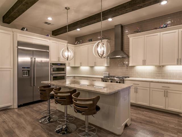 4501 Westlake Dr - Photo 1