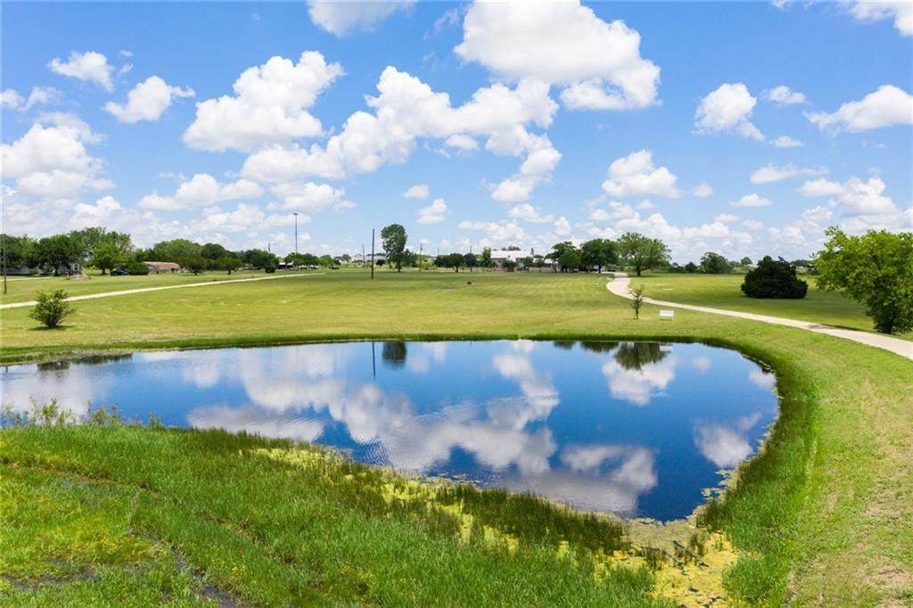1405 Cotton Gin Rd - Photo 1