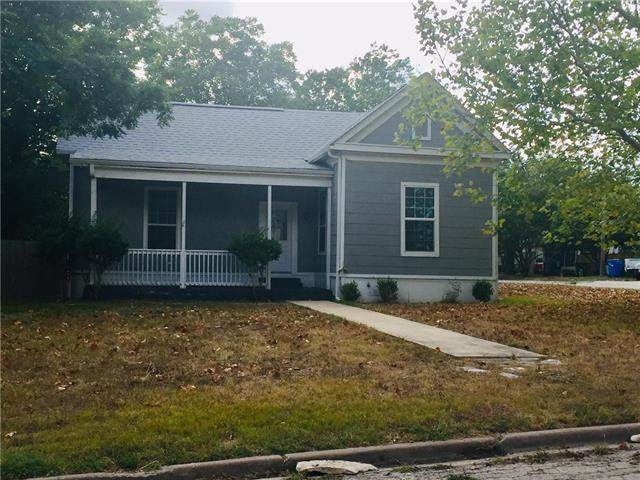315 Victoria St - Photo 1