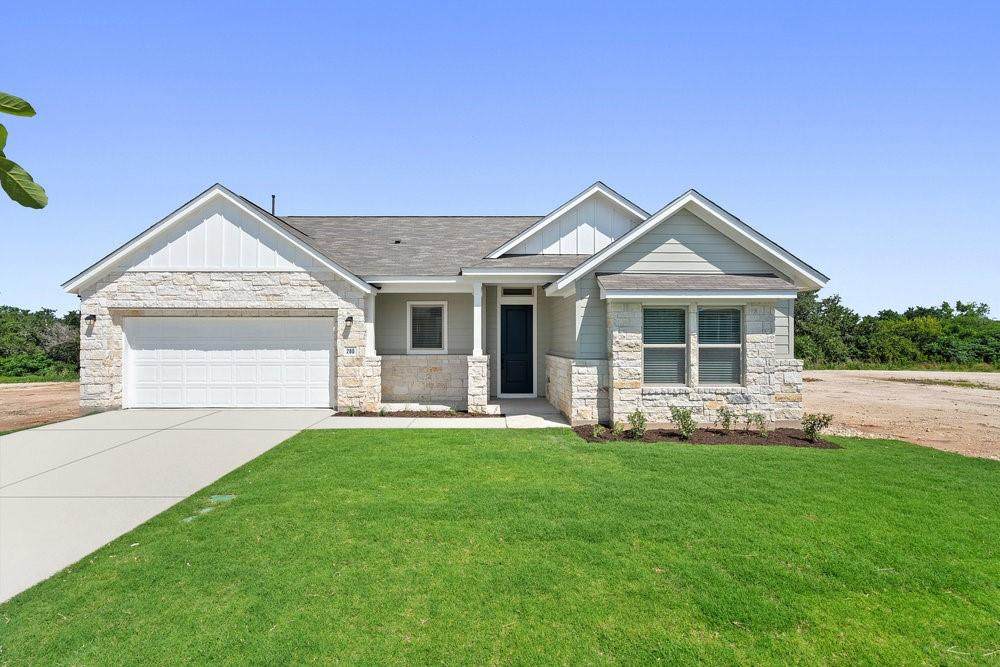 280 Treadwell Ln - Photo 1