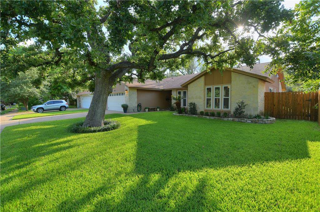 6202 Sun Vista Dr - Photo 1
