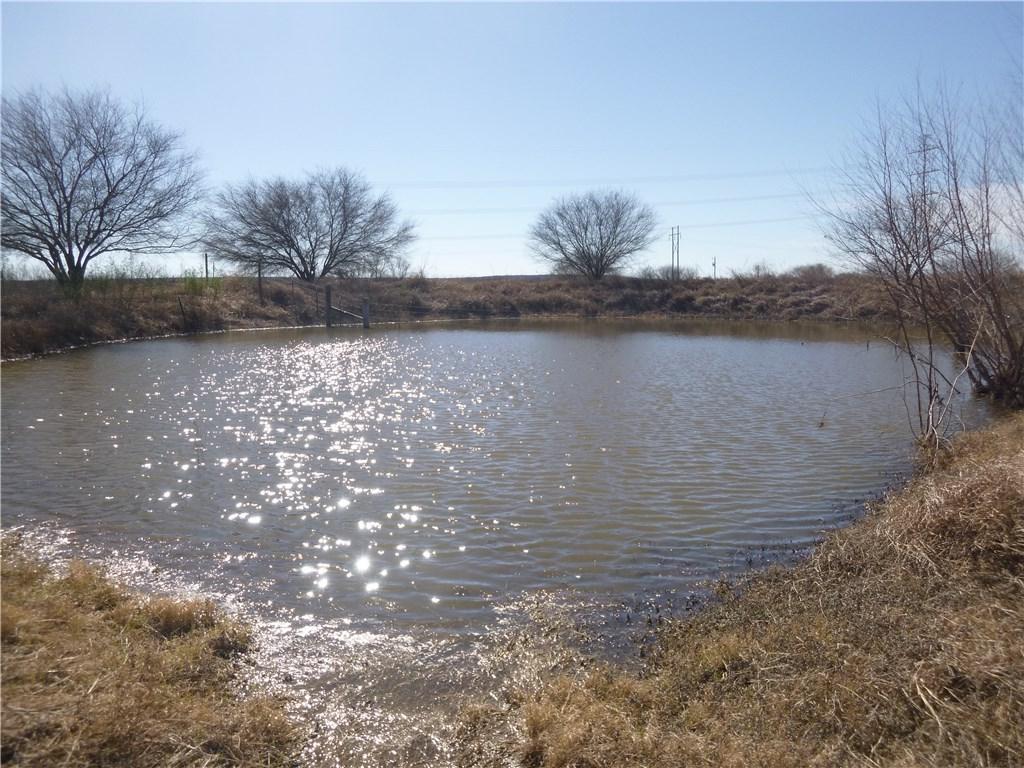 1114 Railroad St - Photo 1