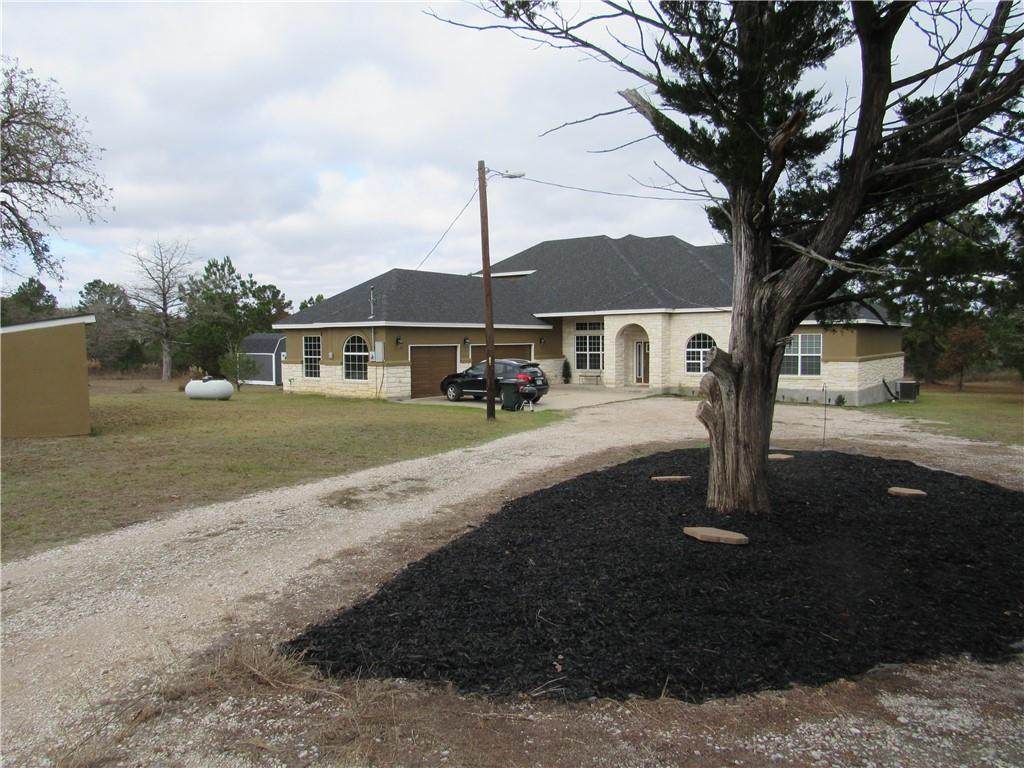 111 Dos Cortes St - Photo 1