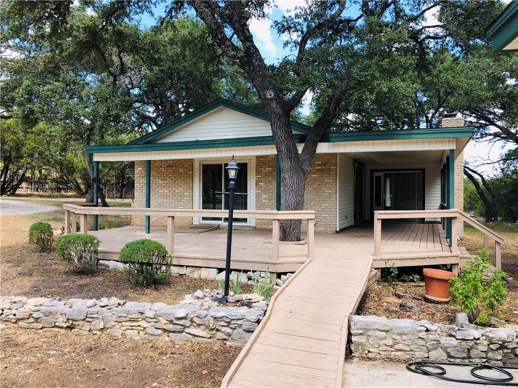 700 Summit Dr - Photo 1