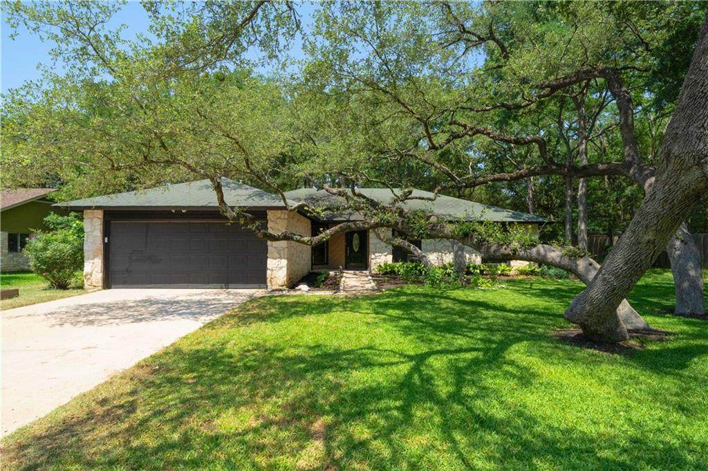 4306 Twisted Tree Dr - Photo 1