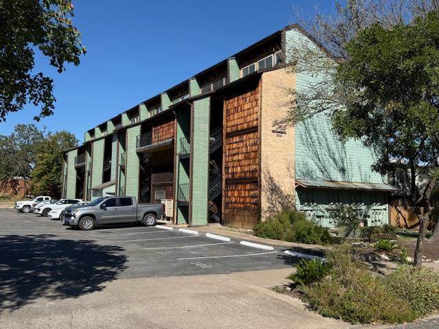 1214 Barton Hills Dr - Photo 1