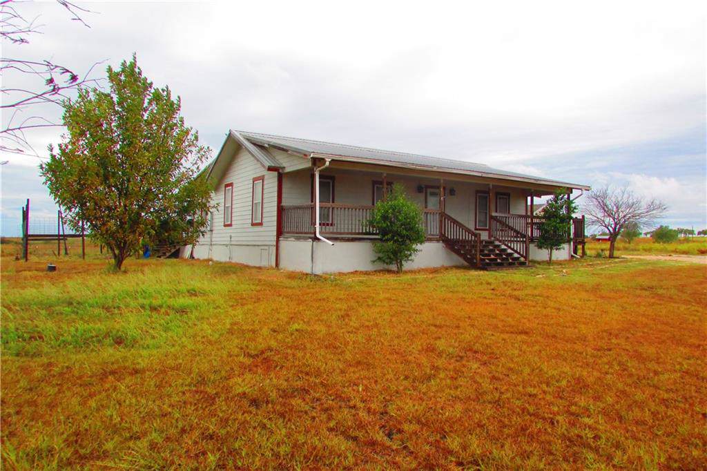 2050 County Road 432 - Photo 1
