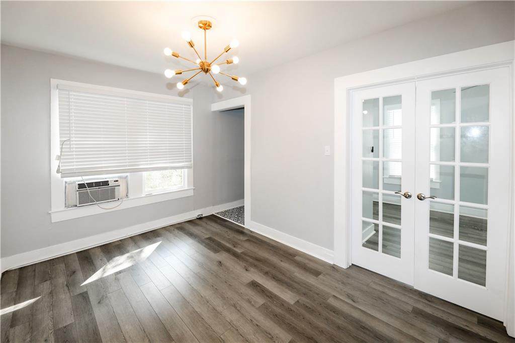 1119 9th St - Photo 1