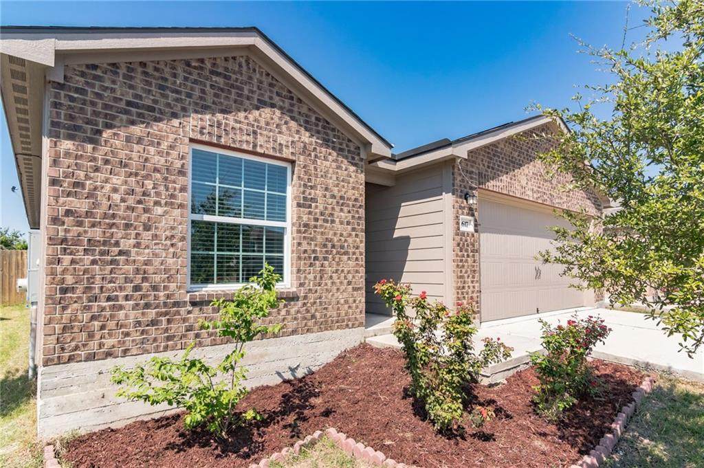 617 Yearwood Ln - Photo 1