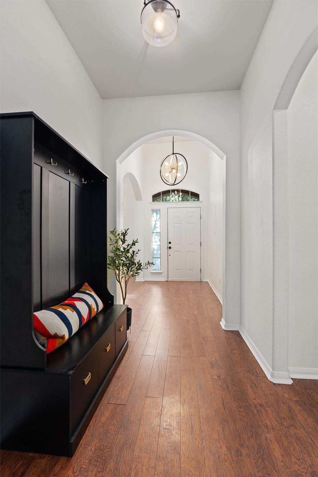 902 Lavender Cv - Photo 1