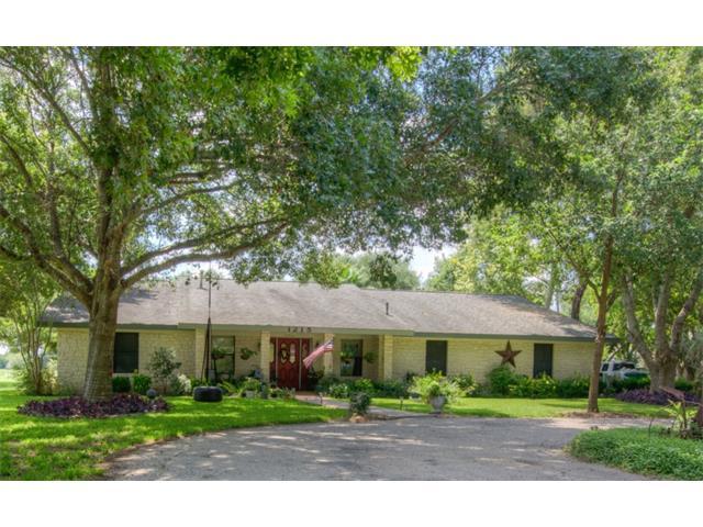 1215 Pfennig Ln - Photo 1