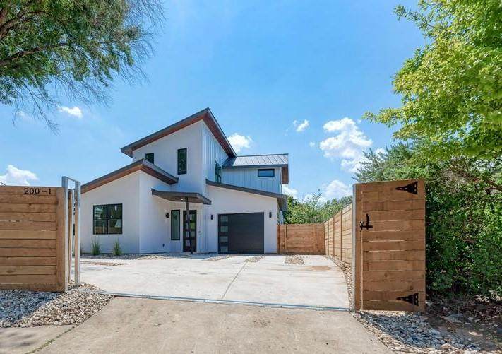 200 Tillery Sq - Photo 1