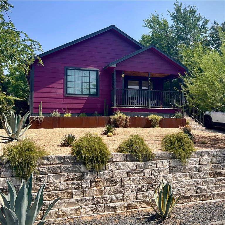 2804 Crest Ave - Photo 1