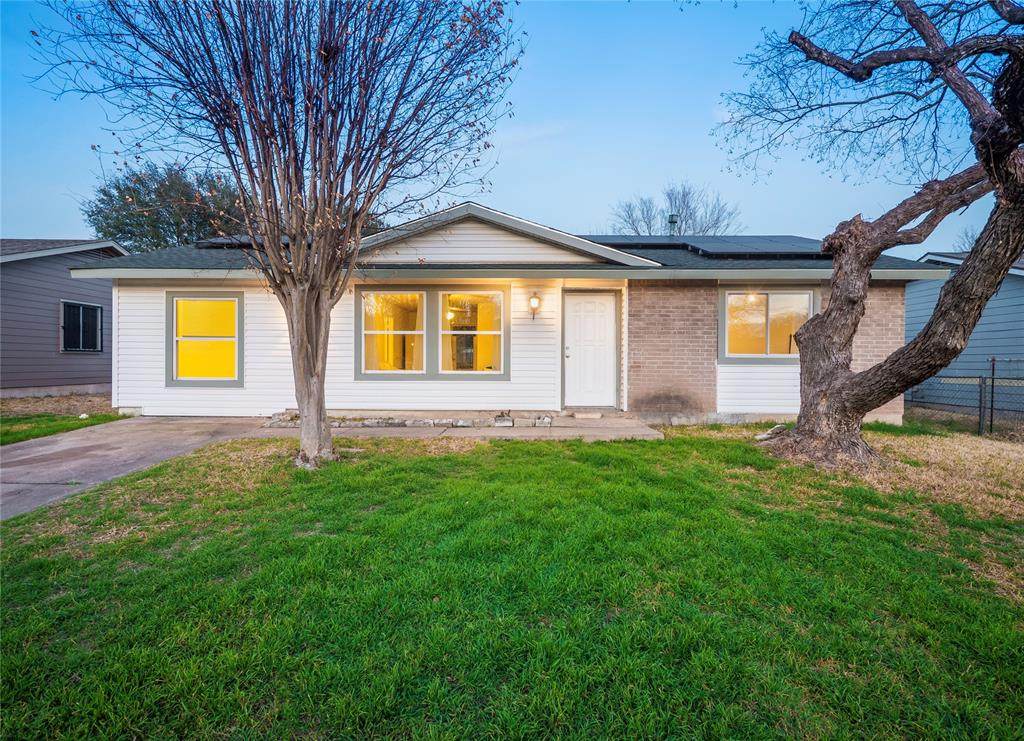 4812 Flicker Ln - Photo 1
