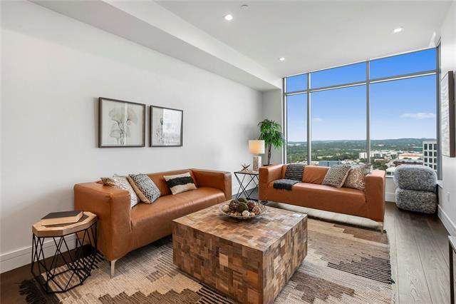501 West Ave - Photo 1
