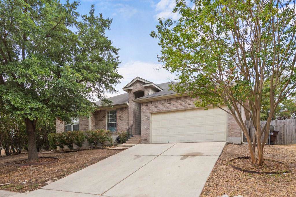 2321 Chestnut Path - Photo 1