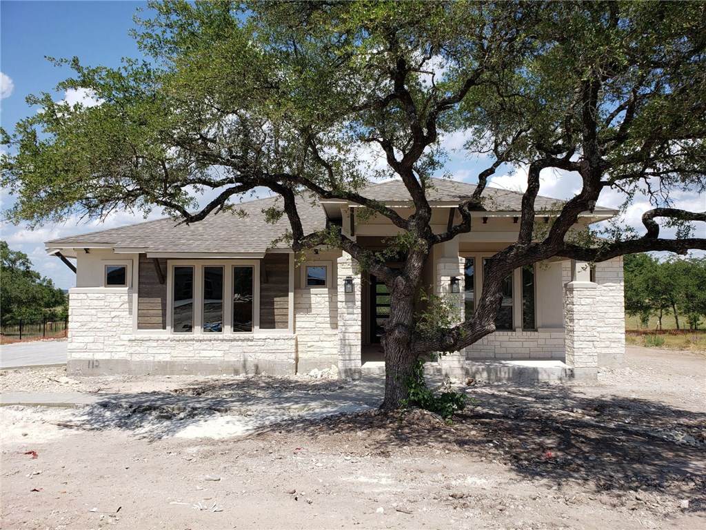 112 Houston Loop - Photo 1