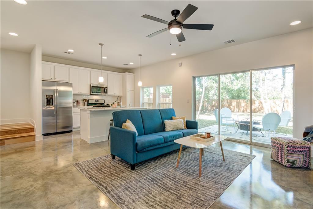 3106 Govalle Ave - Photo 1