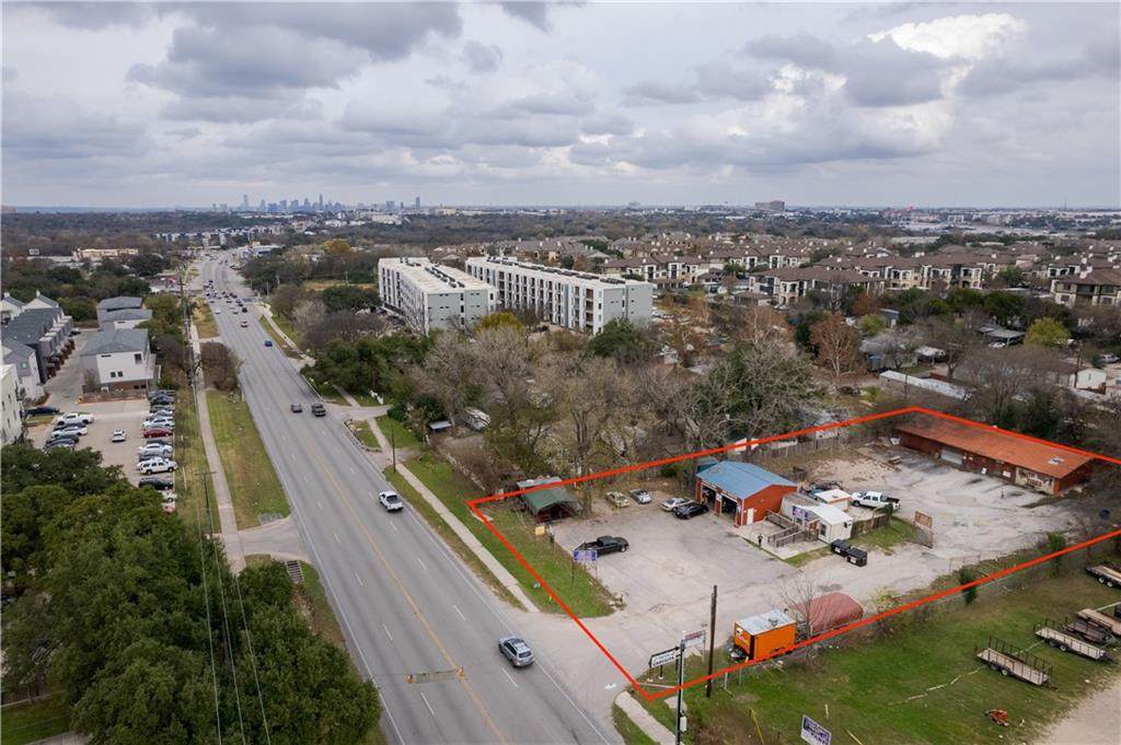 6201 Congress Ave - Photo 1