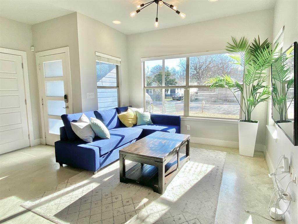 1300 3rd St - Photo 1