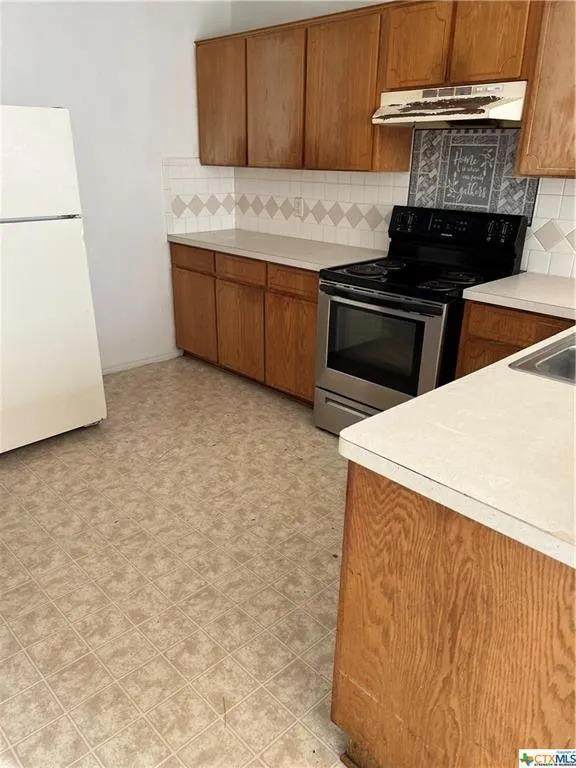 1507 Dugger Cir - Photo 1