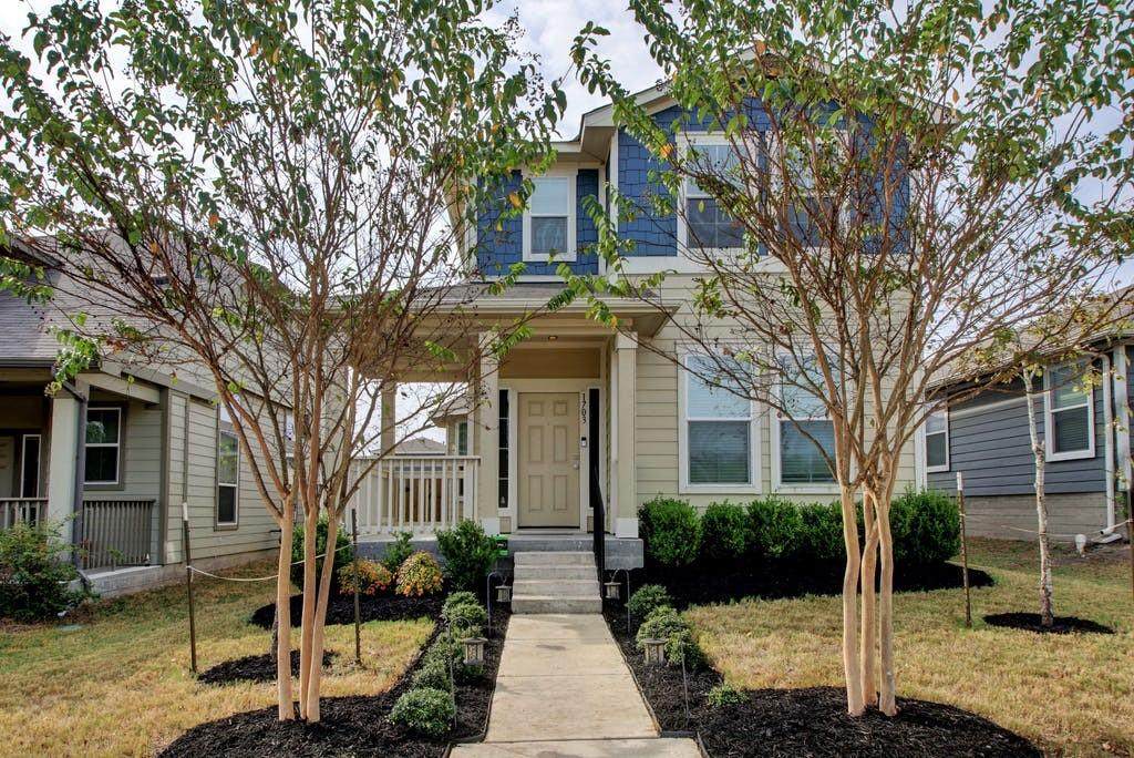1703 Whitaker Dr - Photo 1